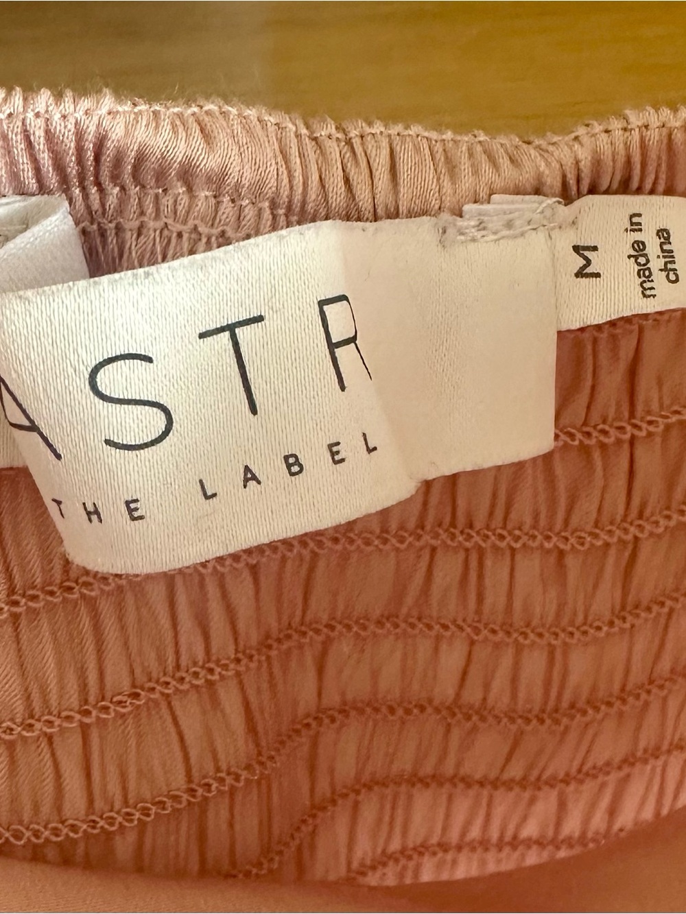 ASTR Blush Pink Draped-Back Long Sleeve Blouse - size M - Picture 4 of 8